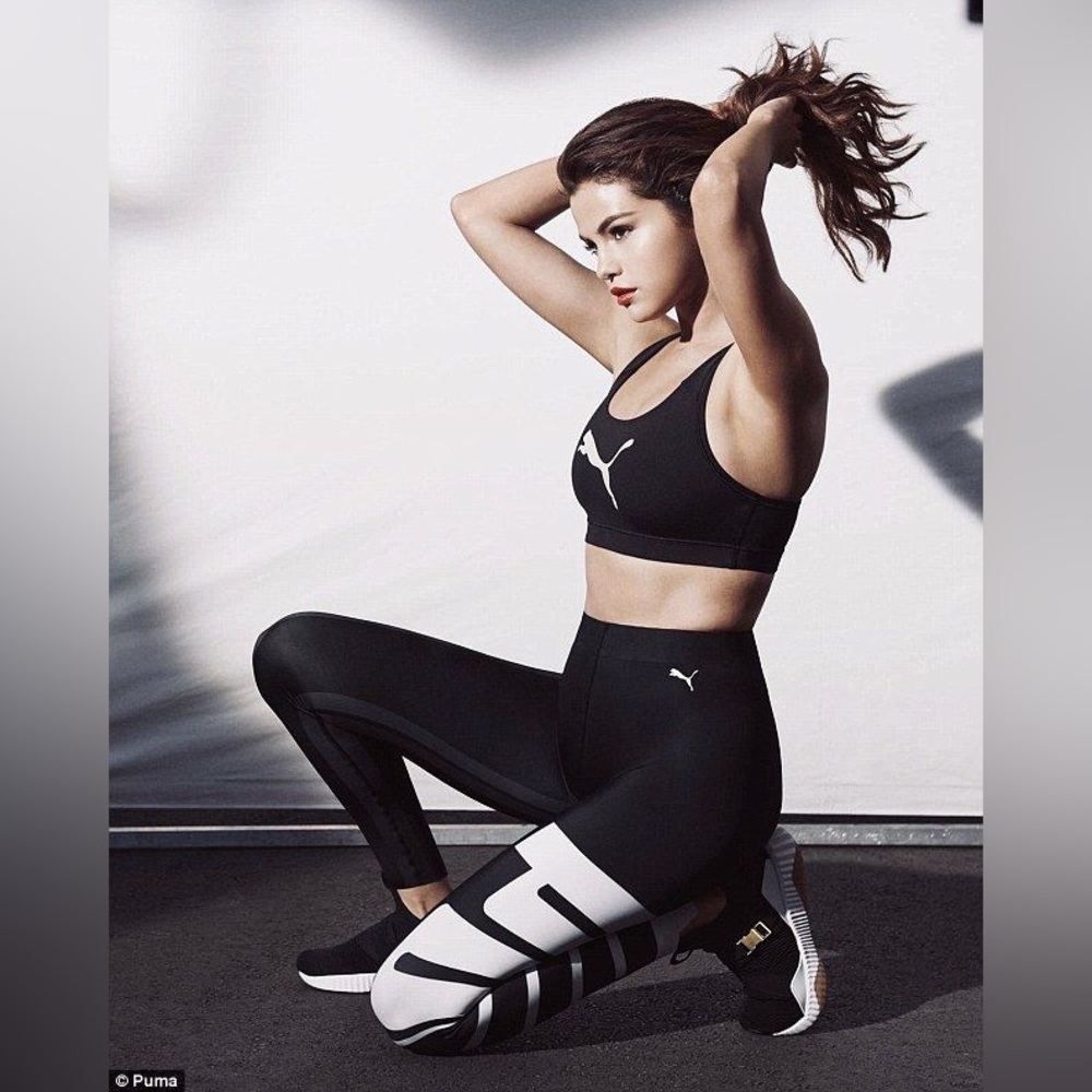 Puma Sports Bra 🤍 - Picture 5 of 5